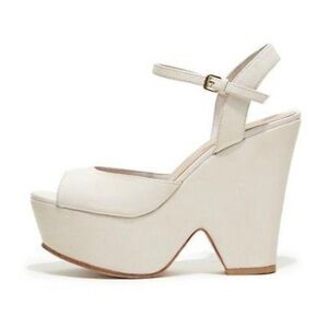 Dolce Vita Jacobi Peep Toe Wedge Cream Platform Sandals 9M